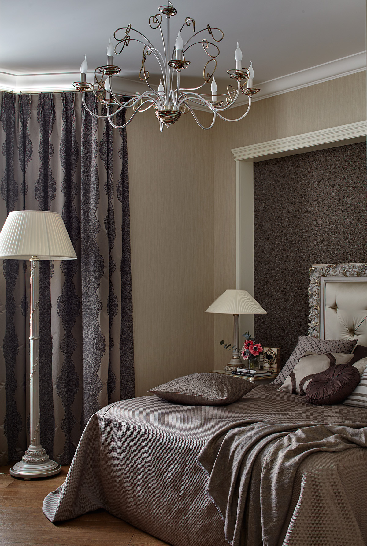 Houzz тур: Традиционный московский интерьер на 37-м этаже новостройки