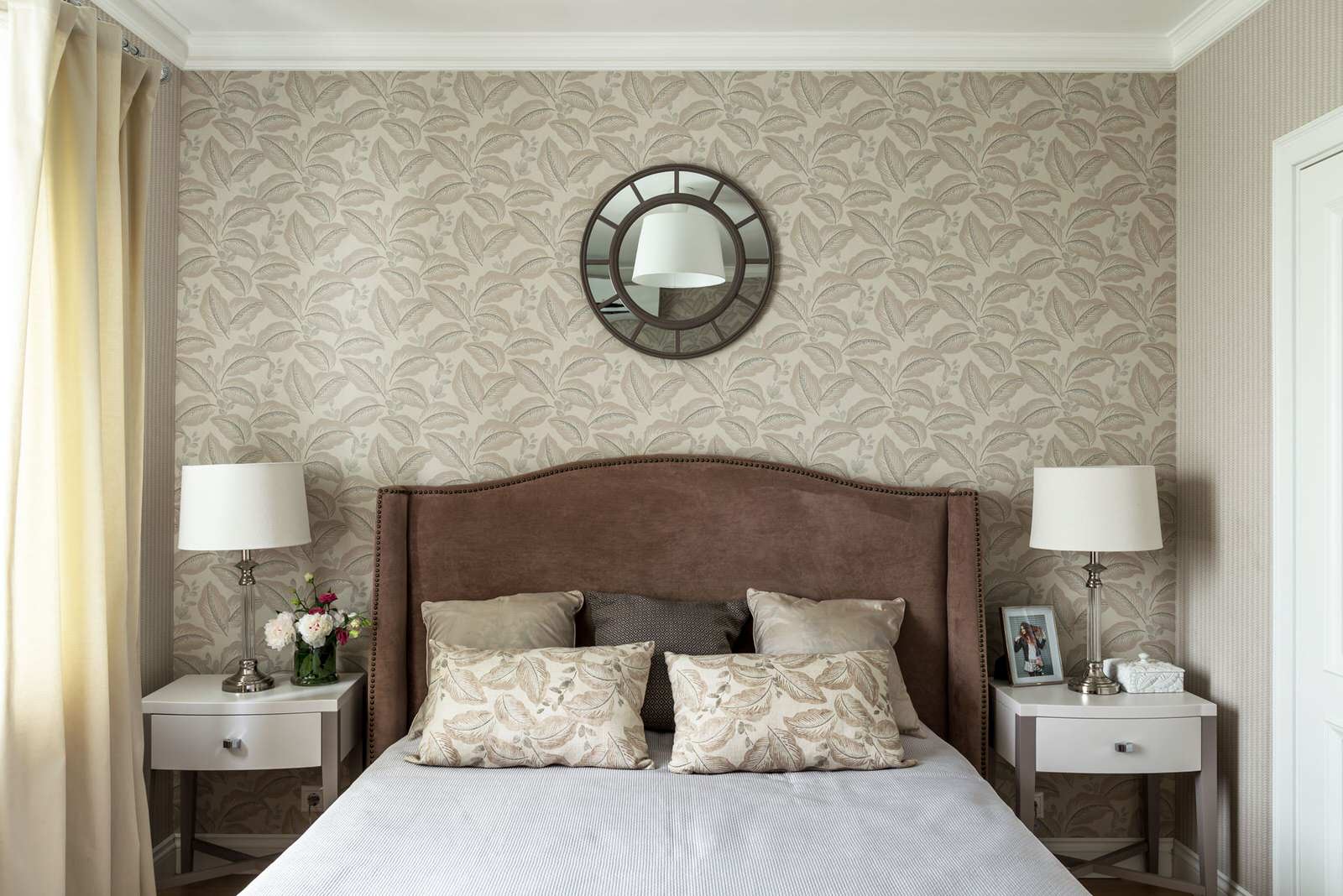 Houzz тур: Небольшая квартира в оттенках бежевого и кофейного