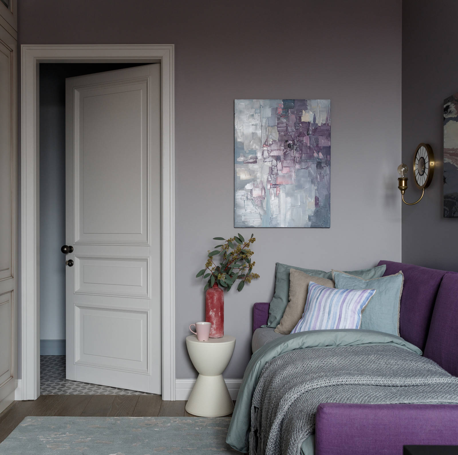 Houzz тур: Просторная «двушка» — и без спальни