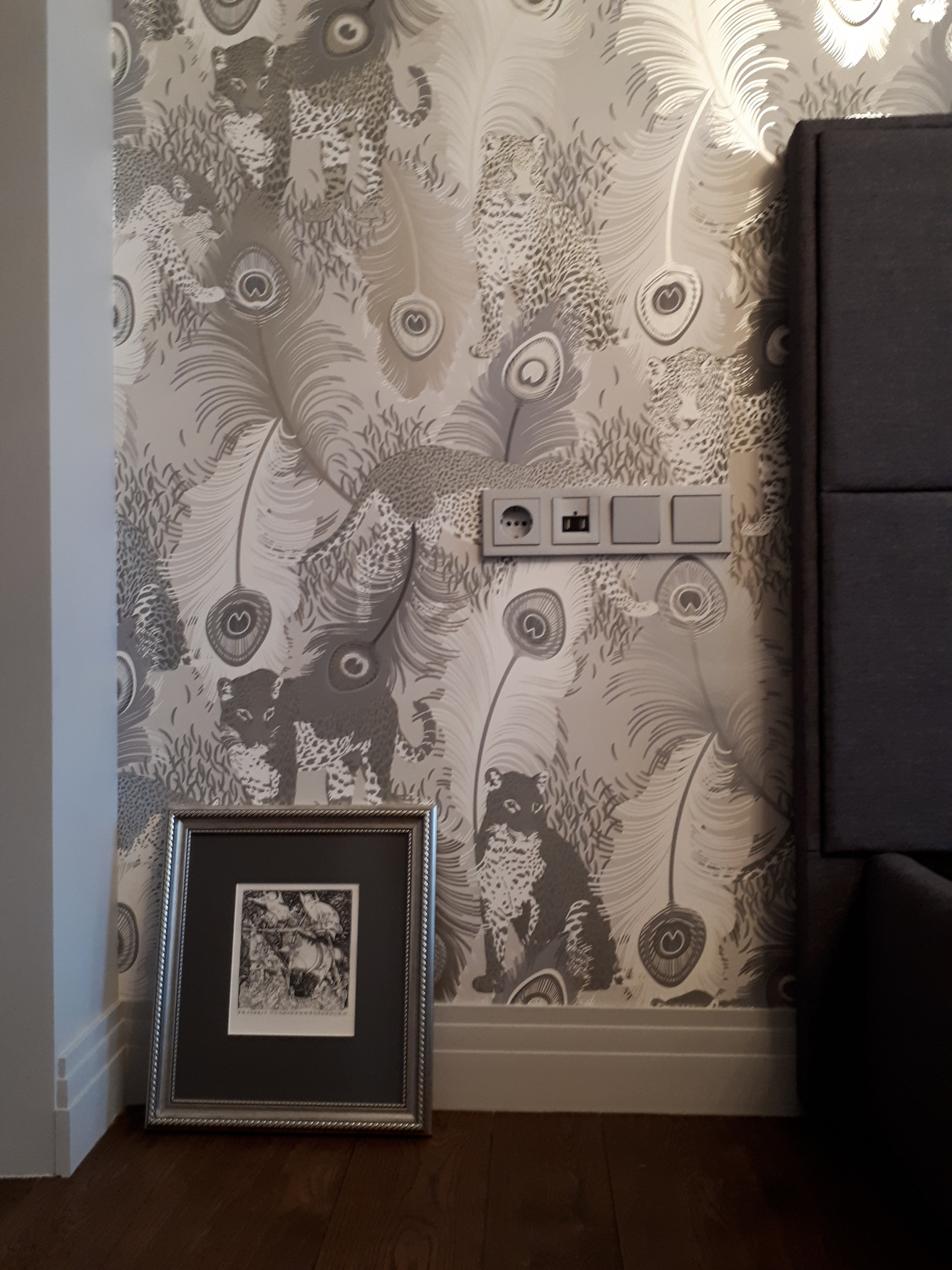 Houzz тур: Квартира с радиусной стеной и невысокими потолками