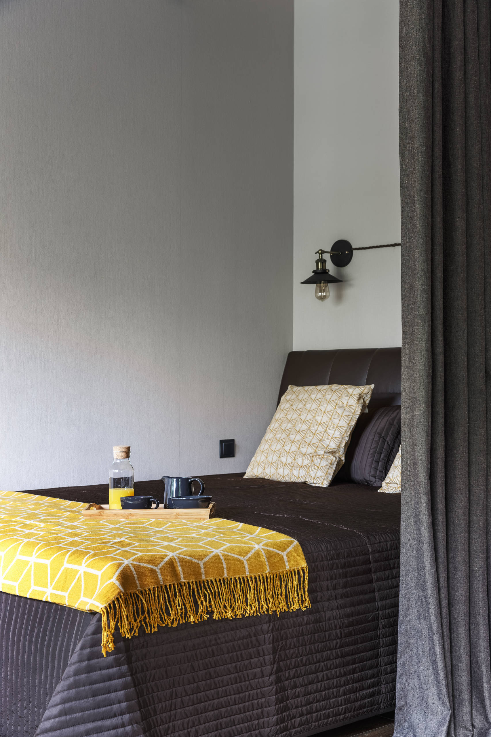 Houzz тур: Маленький женский... лофт на 30 кв.м