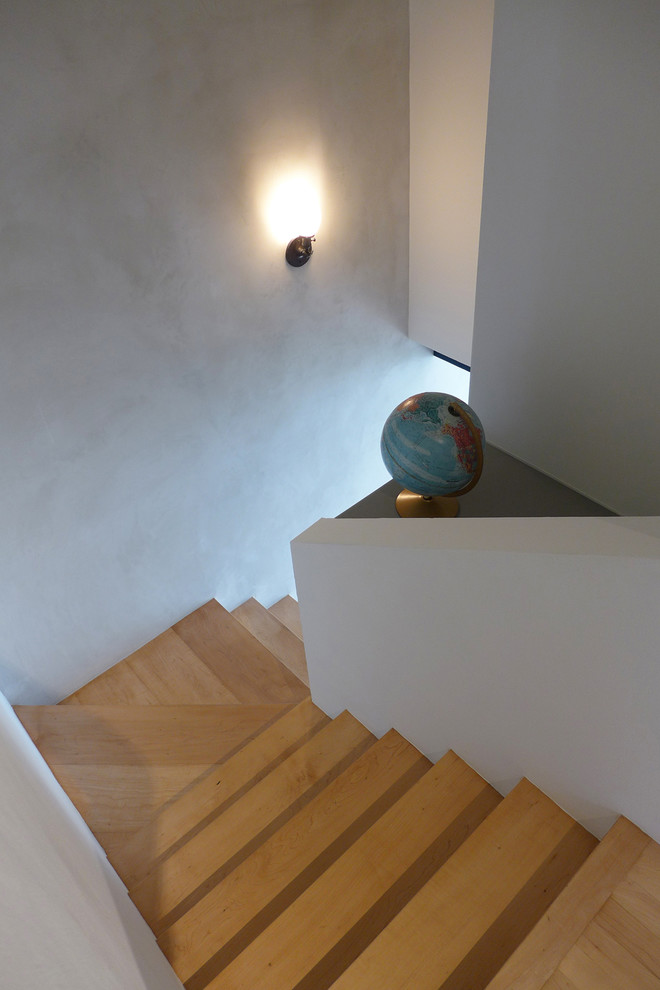 Houzz Сингапур: Современная квартира в синем и черном цвете