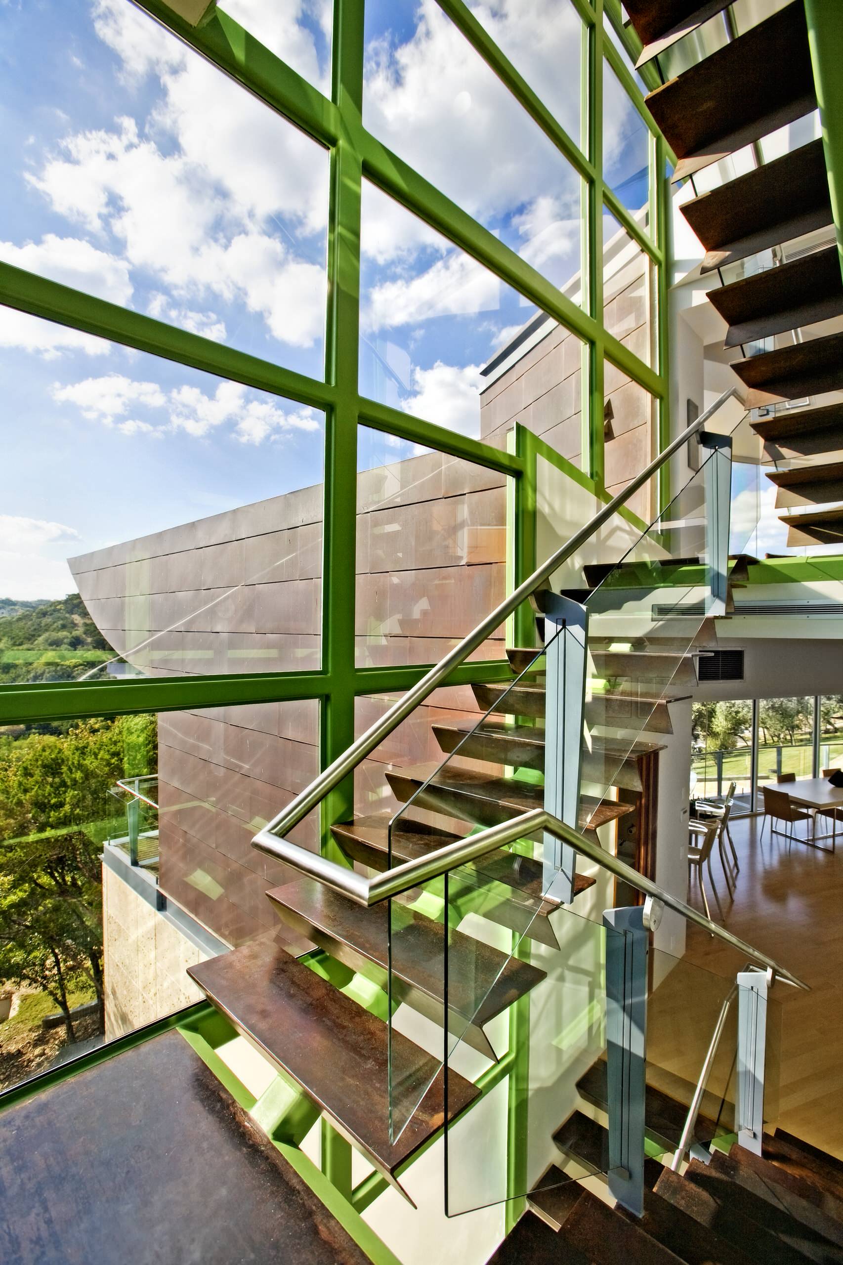 Материаловедение: Декоративные возможности современных окон