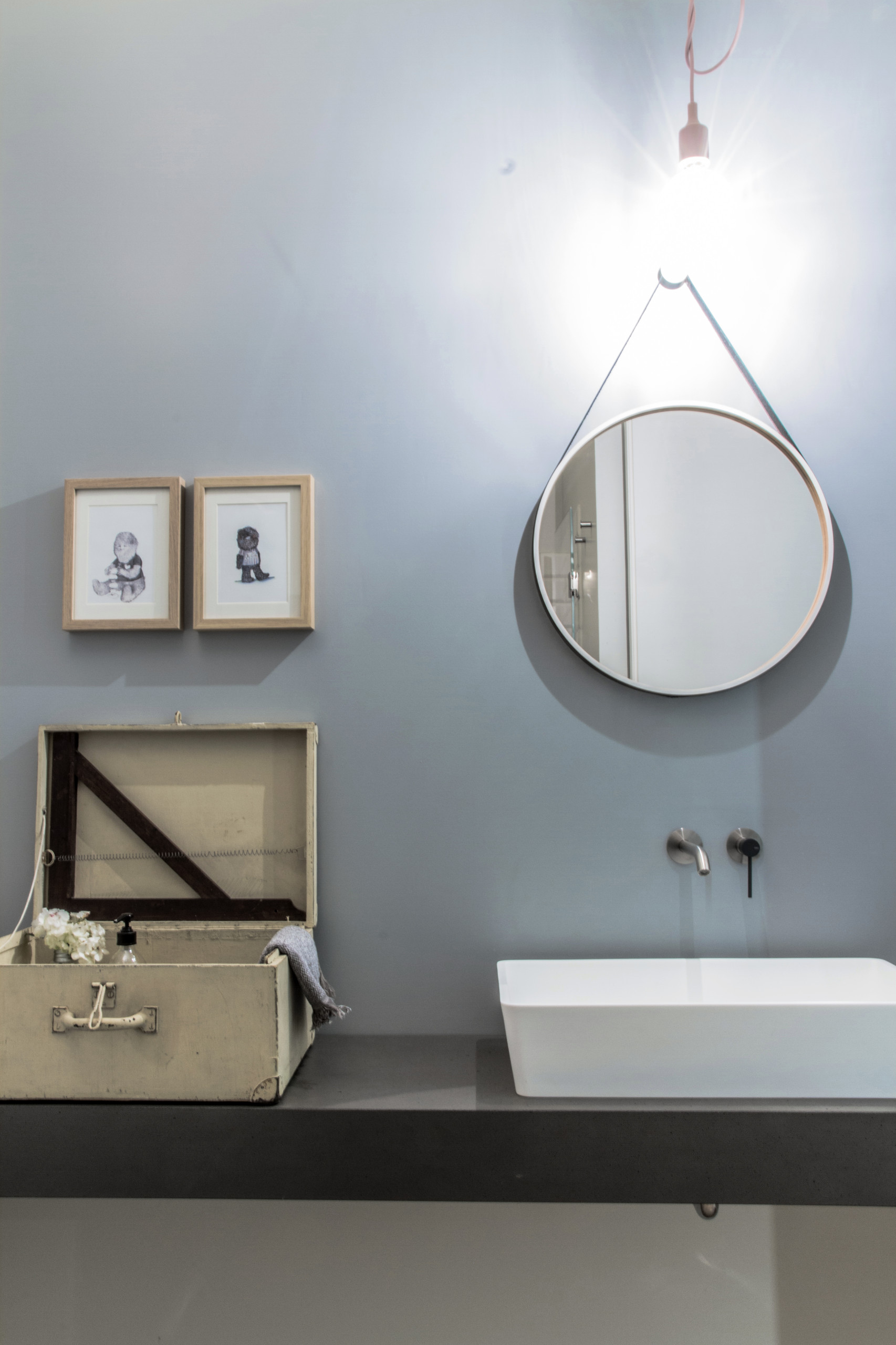 С миру по идее: Как организовать хранение в санузле?