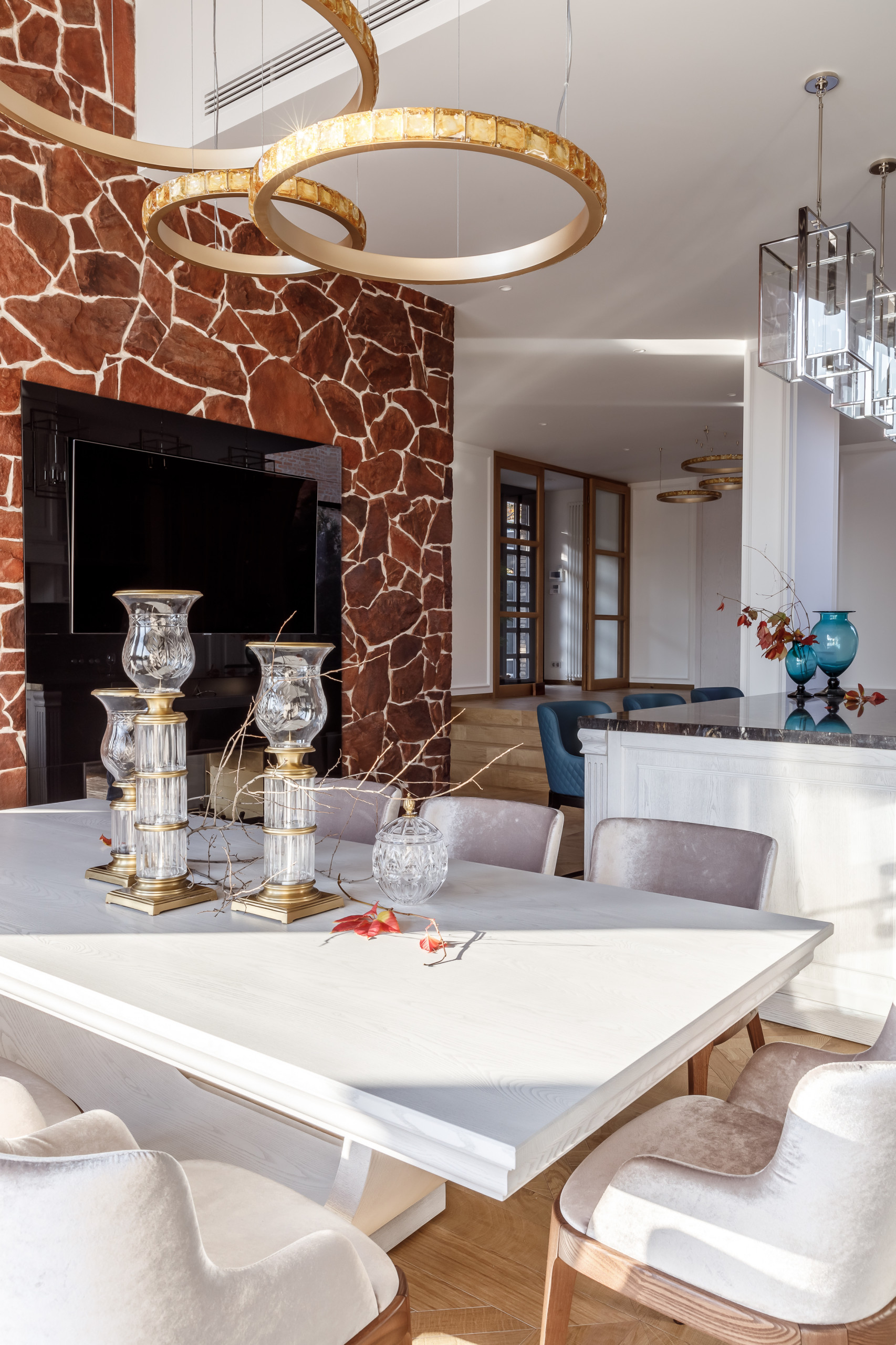 Houzz тур: Дом-корабль, исчезающий на фоне неба