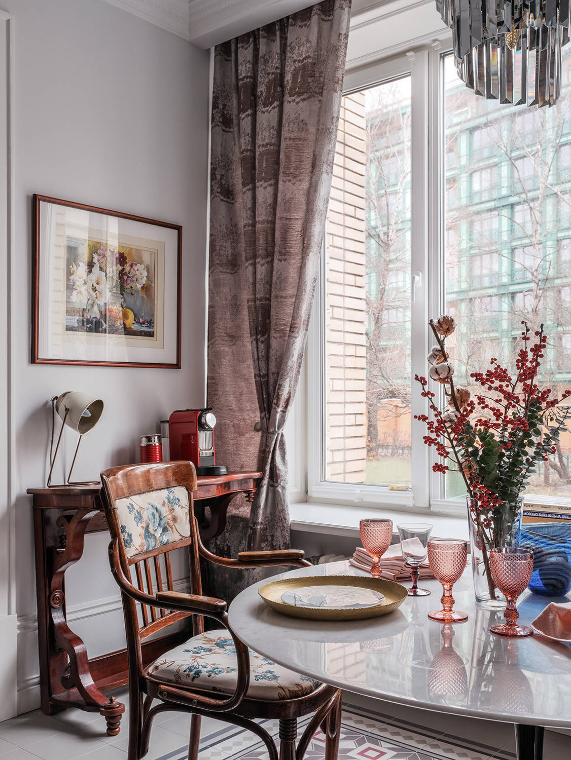 Houzz тур: Квартира кинорежиссёра на Патриарших прудах