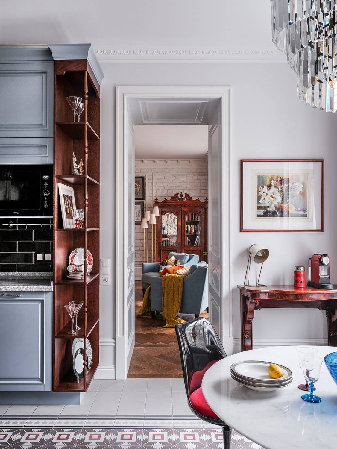 Houzz тур: Квартира кинорежиссёра на Патриарших прудах