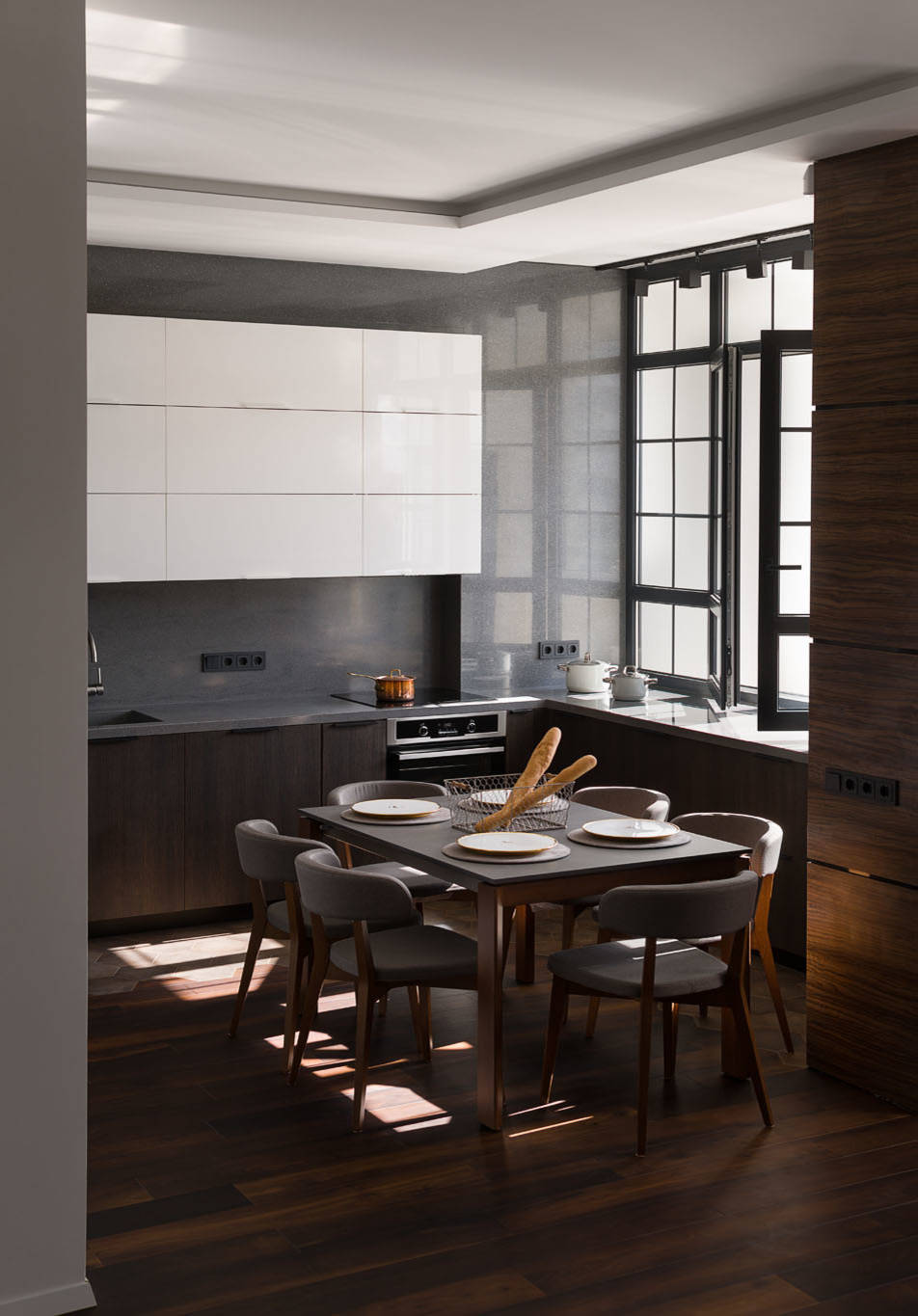 Houzz Украина: Квартира с немецким акцентом для семьи дипломатов