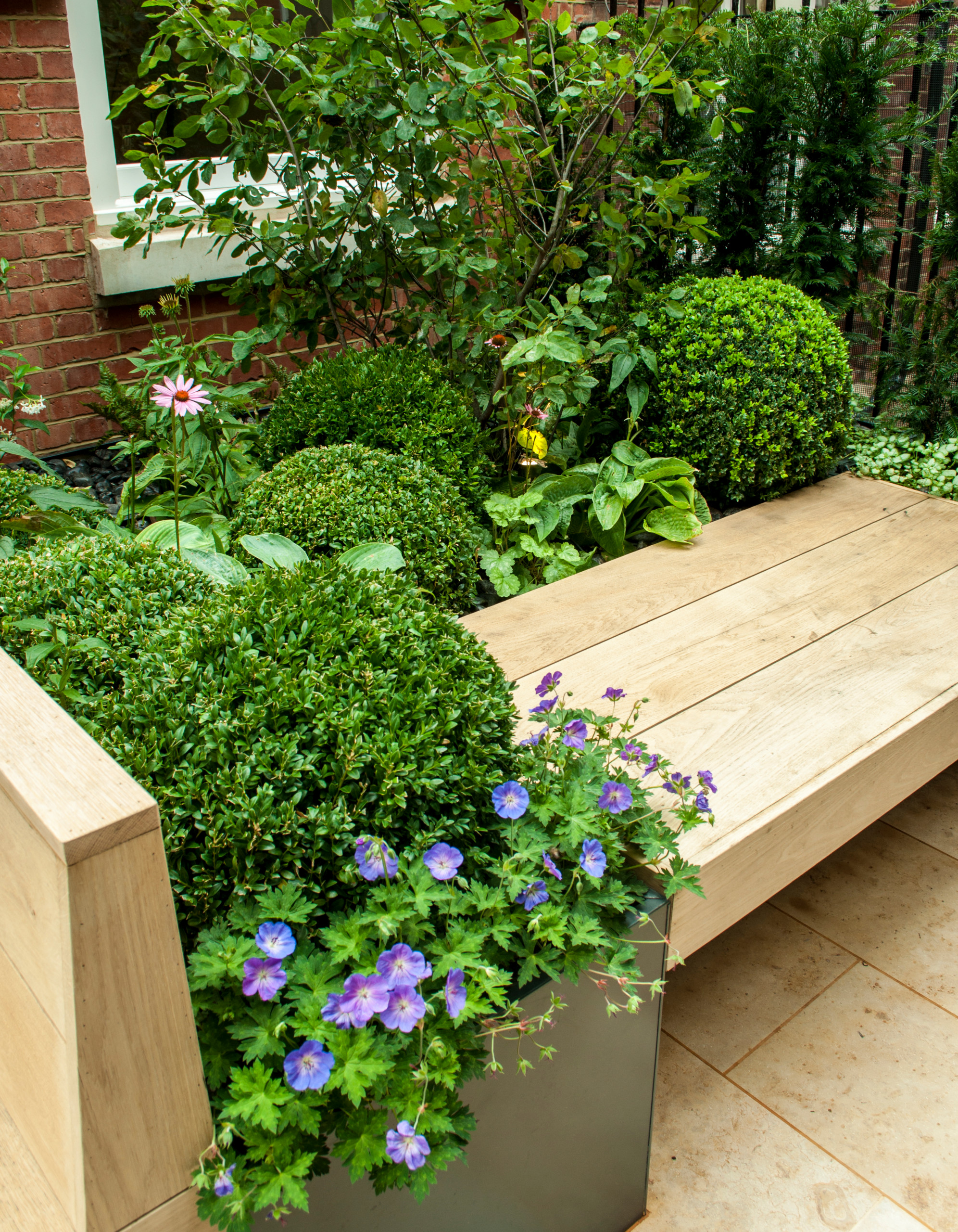 Горшку — место: 14 идей, куда можно поставить растения в кашпо