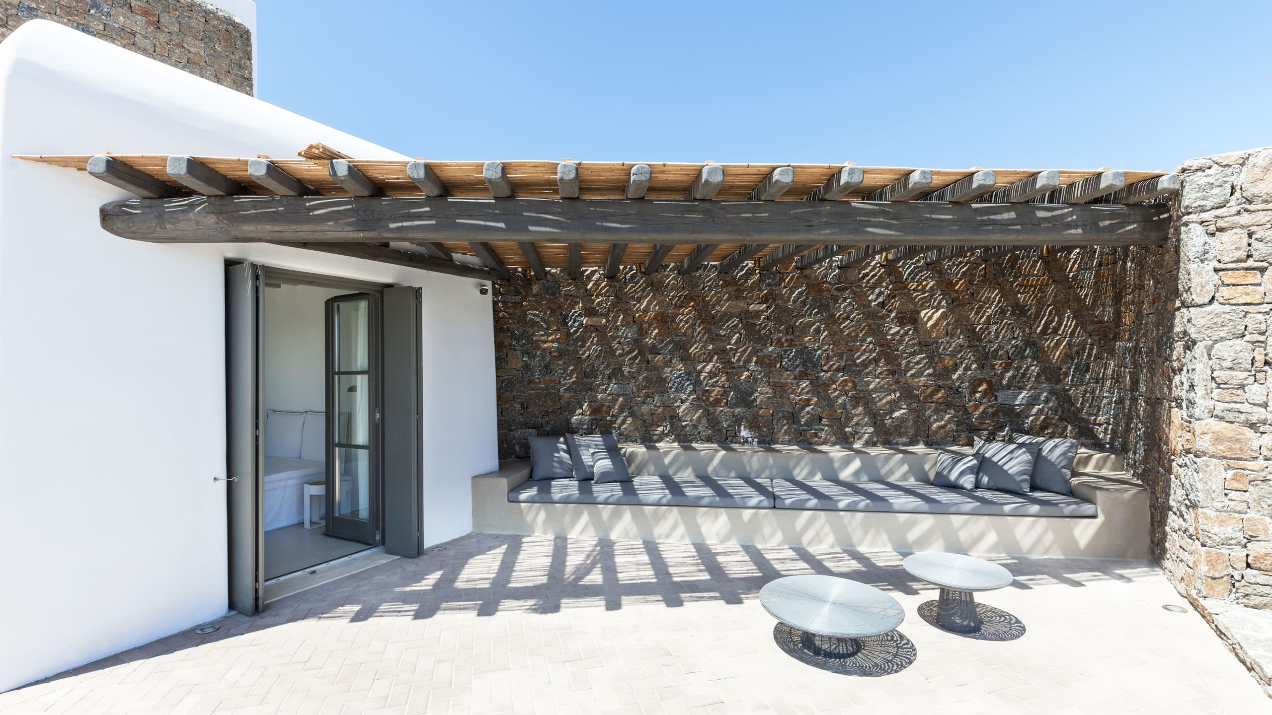 Фотоохота:  В тени 37 пергол и беседок