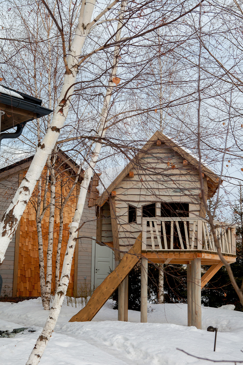 Вопрос: Что делать, если ребенок не хочет на дачу