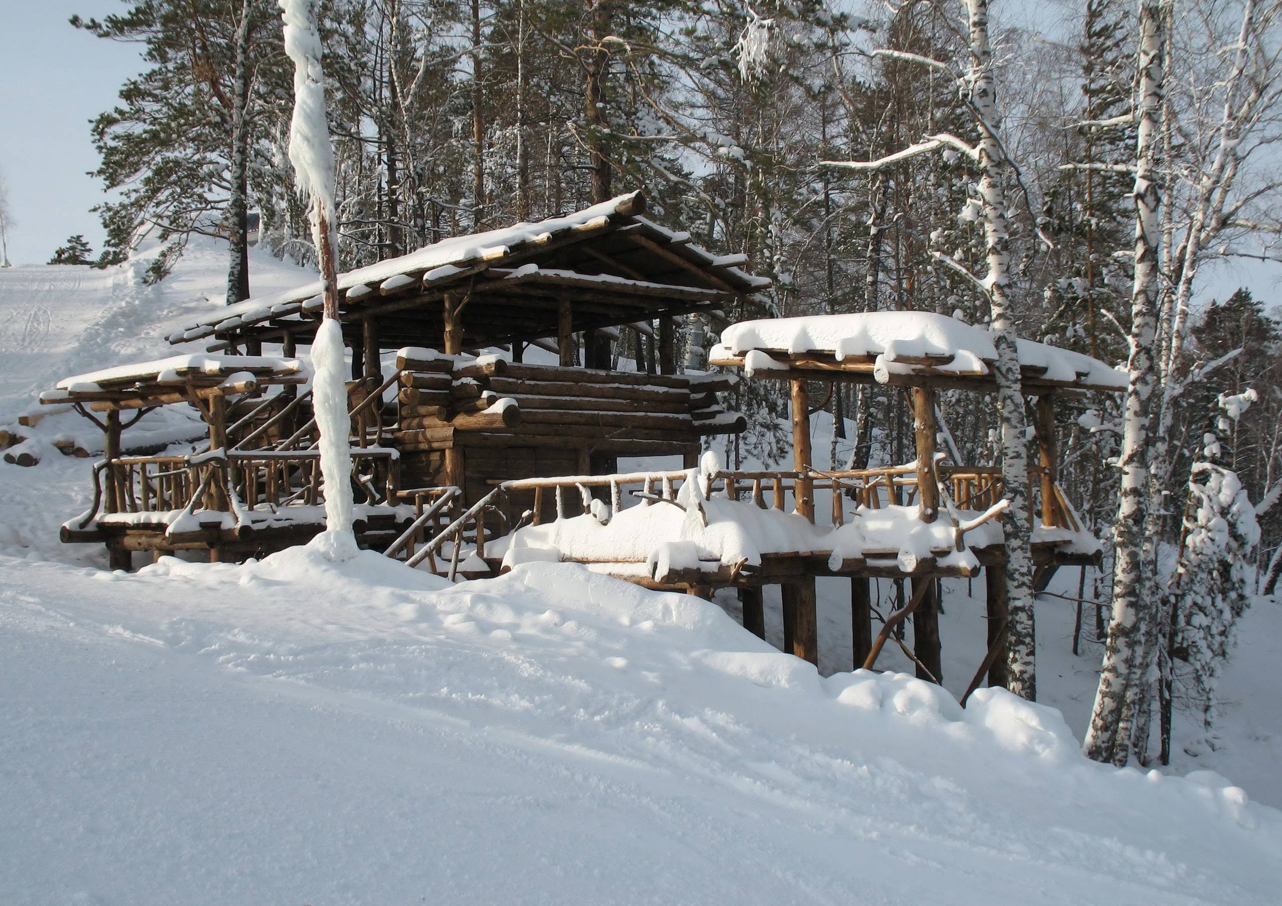 Беседка в саду: Где поставить и какую выбрать