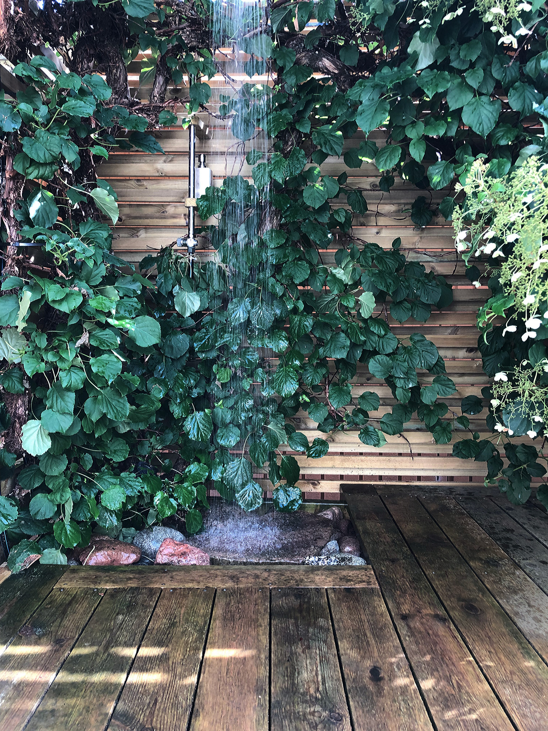 До и после: Летний душ и калитка в сад