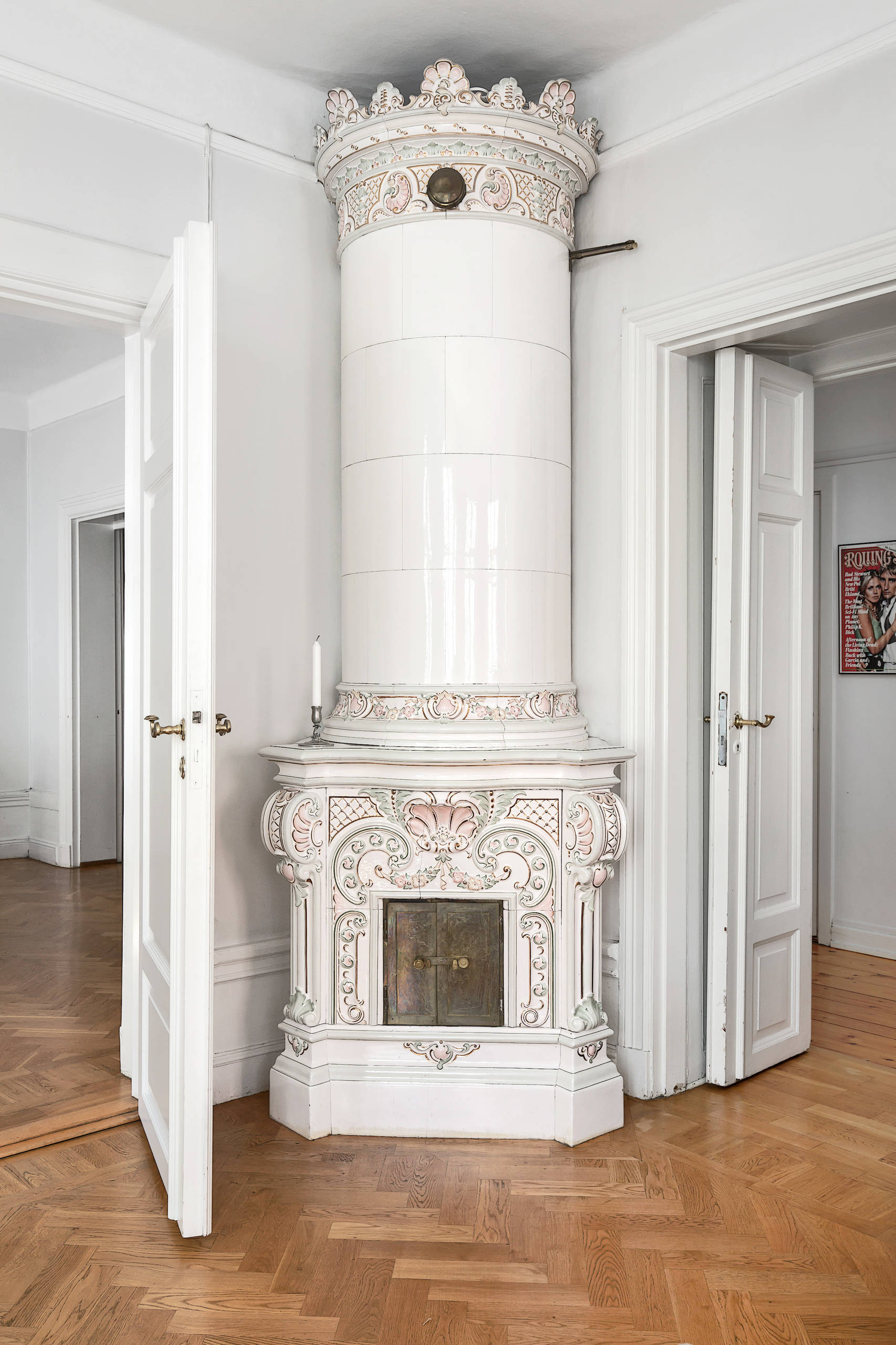 Фотоохота: 42 шведские изразцовые печи — старинные и современные