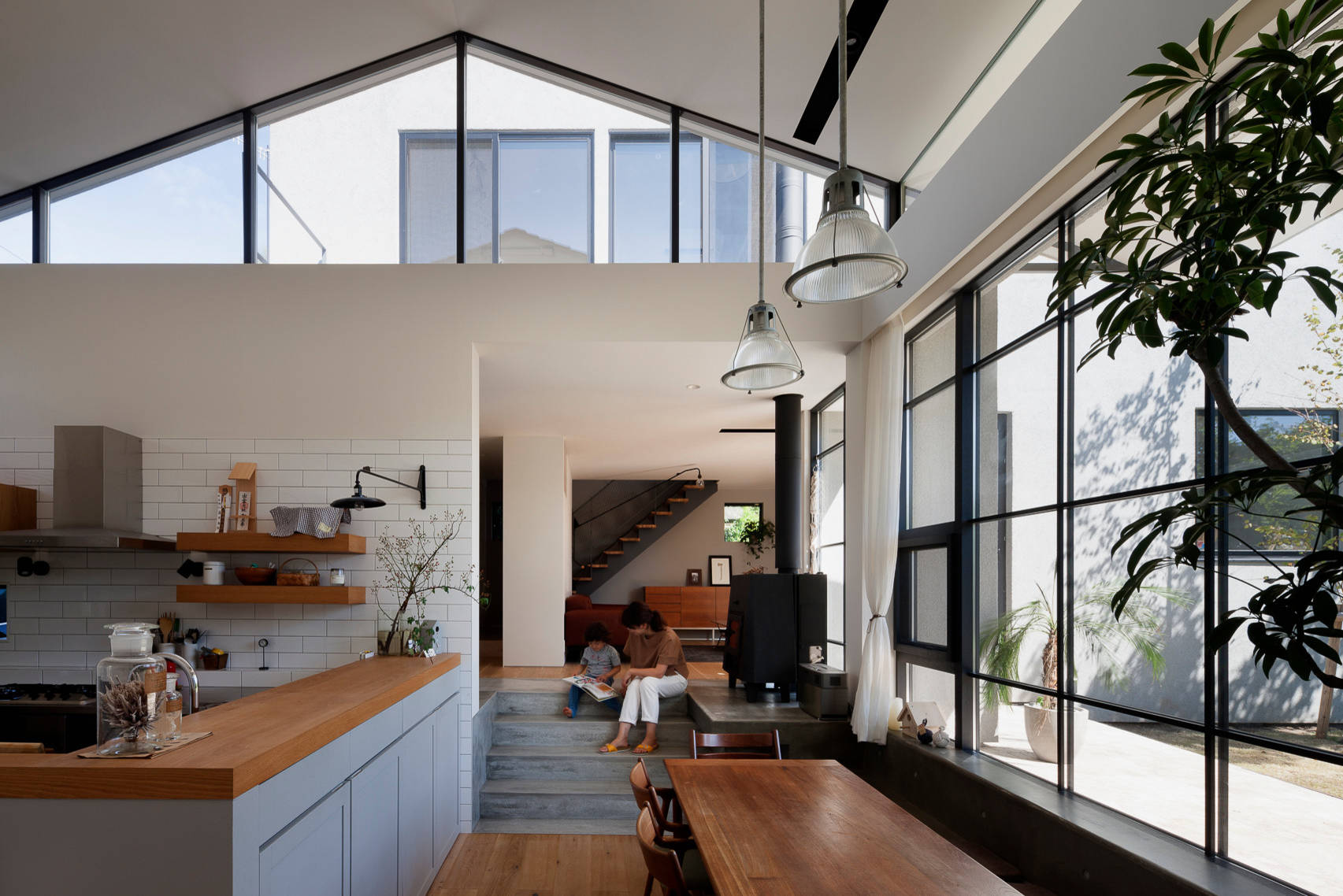 Houzz Япония: Дом среди пасторального пейзажа