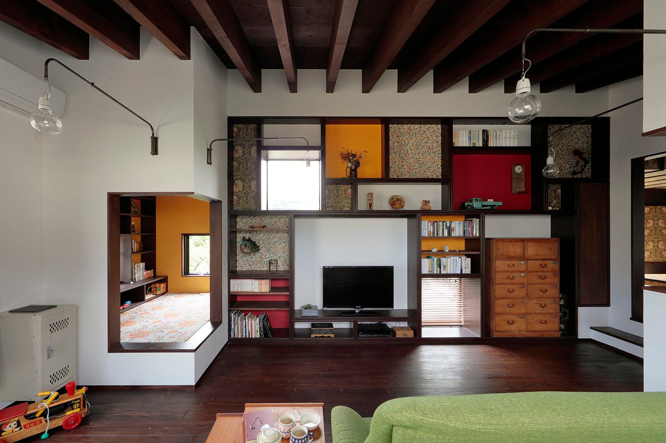 Houzz Япония: Дом с видом на сакуру и гнездом для чтения